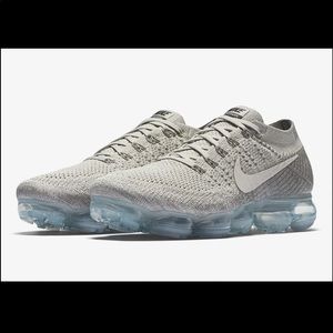 Nike Air Vapormax Flyknit “Pale Grey” Size 11 Men